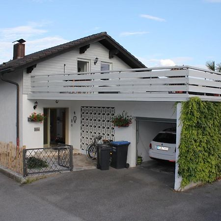 Ferienwohnung Das Inge Die Oberne In Bernau Bernau am Chiemsee Buitenkant foto